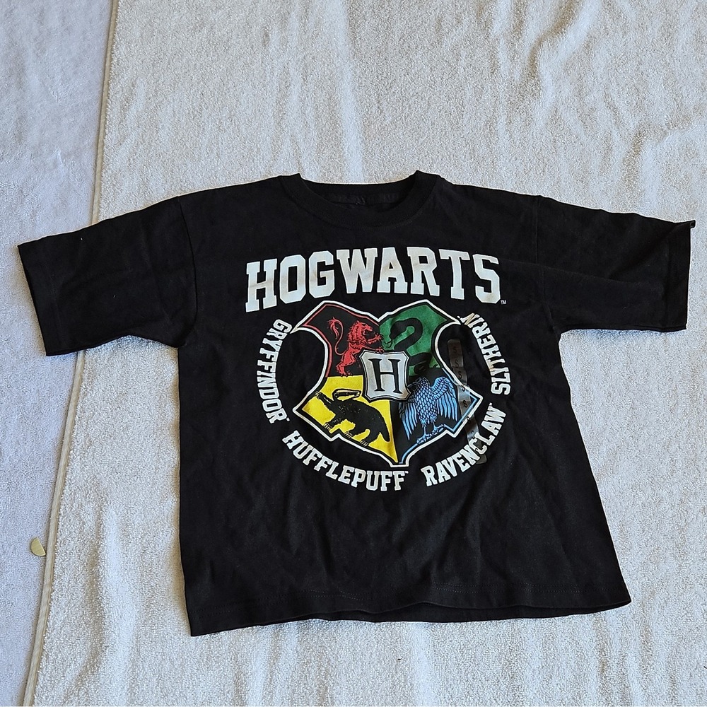 Harry Potter Kids Black Hogwarts Houses Graphic T-Shirt Cotton Crew Neck S (8)